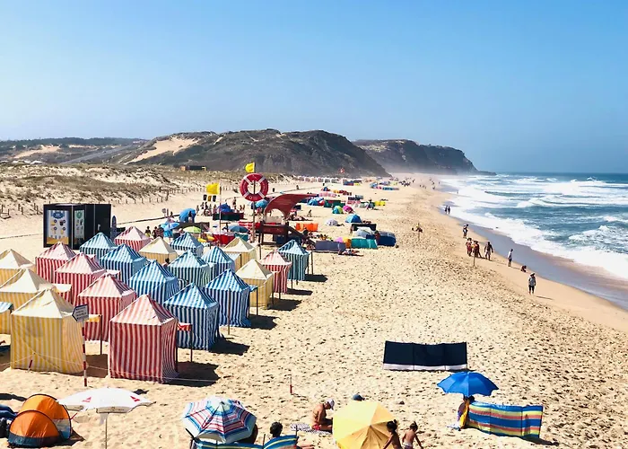 Zeca Holidays -atalaia Fall Mezanine Ideal Trabalhar Casa vacanze *