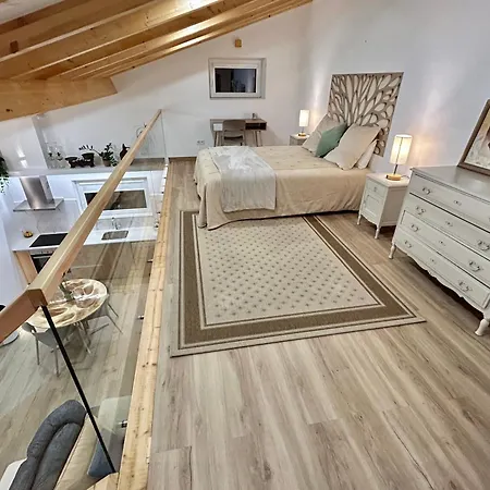 Zeca Holidays -atalaia Fall Mezanine Com Ar Cond Feriehus *